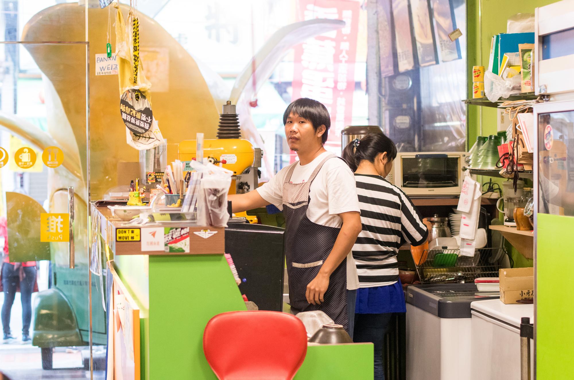 台青蕉香蕉專賣店,王繼維。(攝影/王文彥)