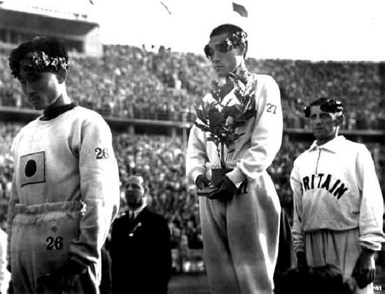 董思齊／關於「子瑜道歉事件」的民族與性別思考_1_韓國選手孫基禎在1936年柏林奧運馬拉松賽贏得冠軍。（圖片來源：https://namu.mirror.wiki）