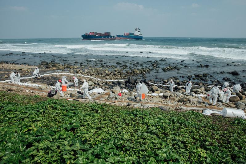 北海岸,德翔台北,油汙,海岸線,石門,貨輪