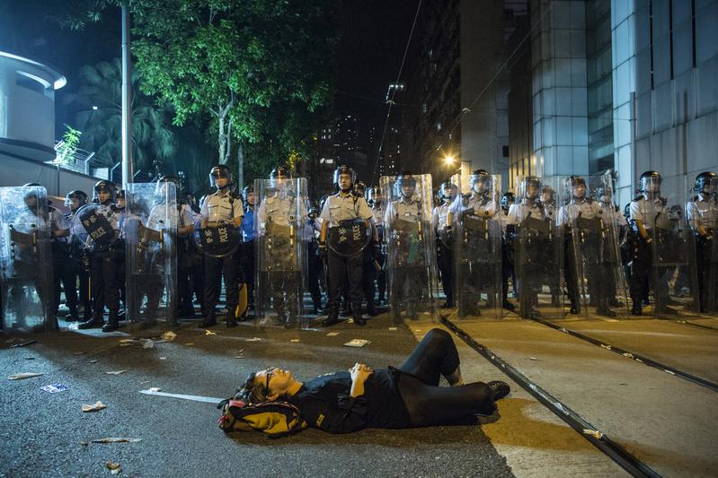 香港不平靜的釋法夜晚03。攝影／陳朗熹