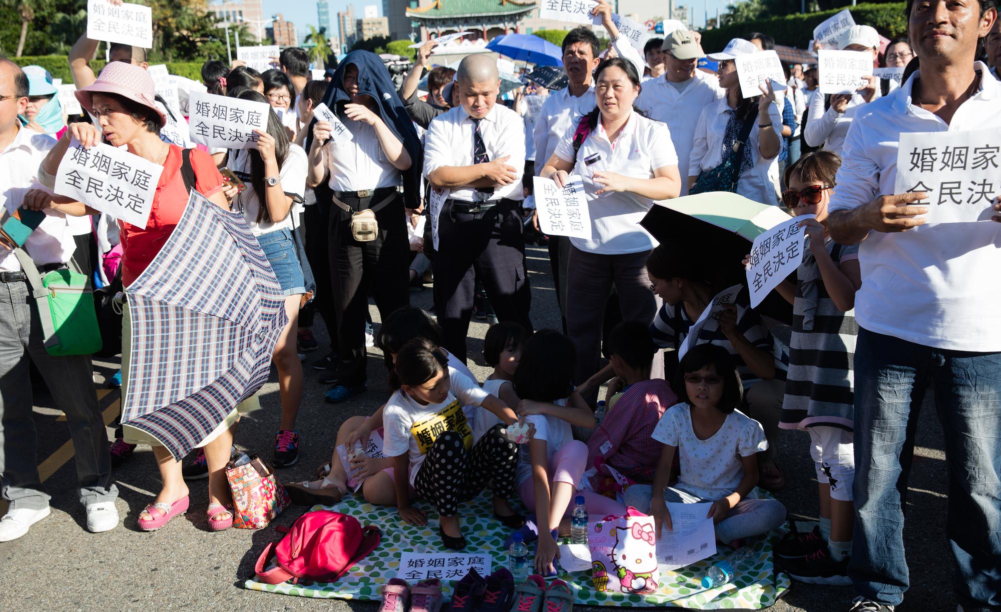 「下一代幸福聯盟」號召支持者走上凱道發聲。(攝影/吳逸驊)