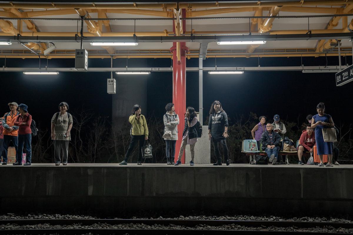 Re: [新聞] 台鐵當年買錯車 普悠瑪、太魯閣號退出東