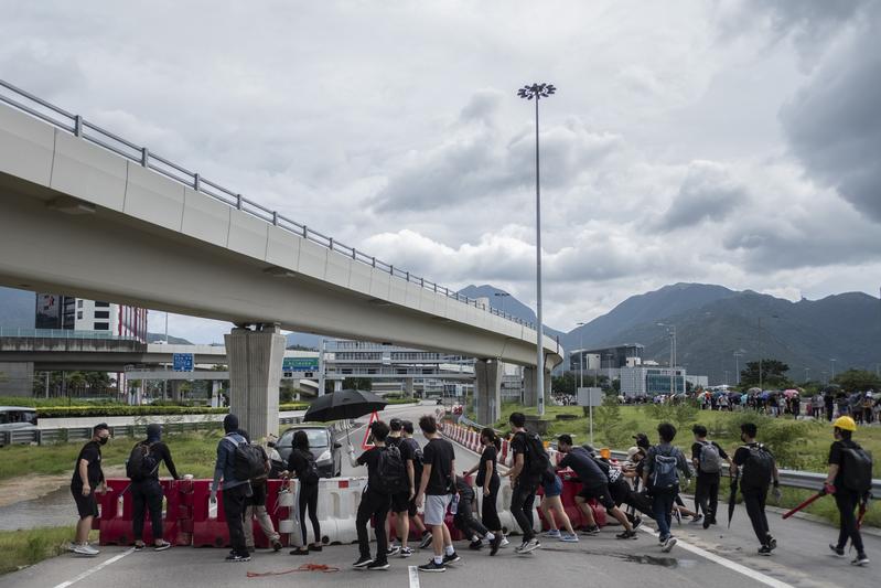 敦克爾克大撤退、香港機場、反送中