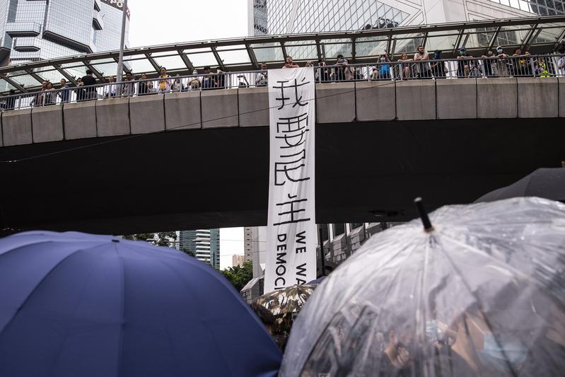 香港、屍殺列車、港警、太子站、反送中