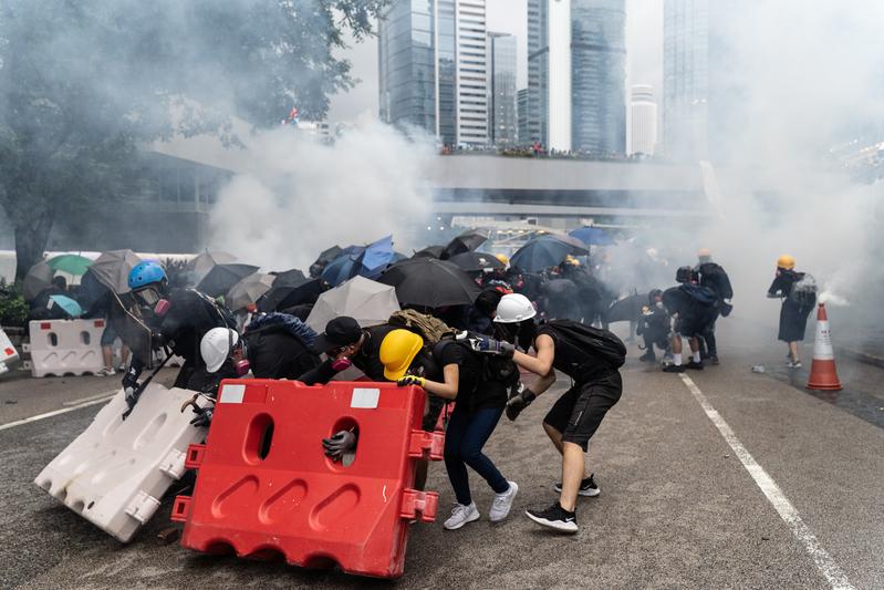 反送中、香港、屍殺列車、港警、太子站