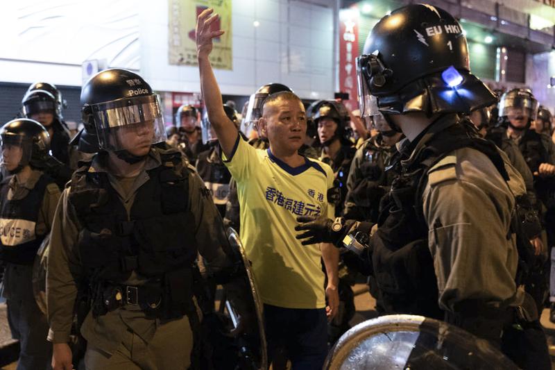警察城市、警黑藍、香港、反送中