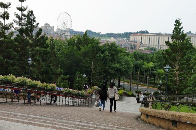 連儂牆、在台港生