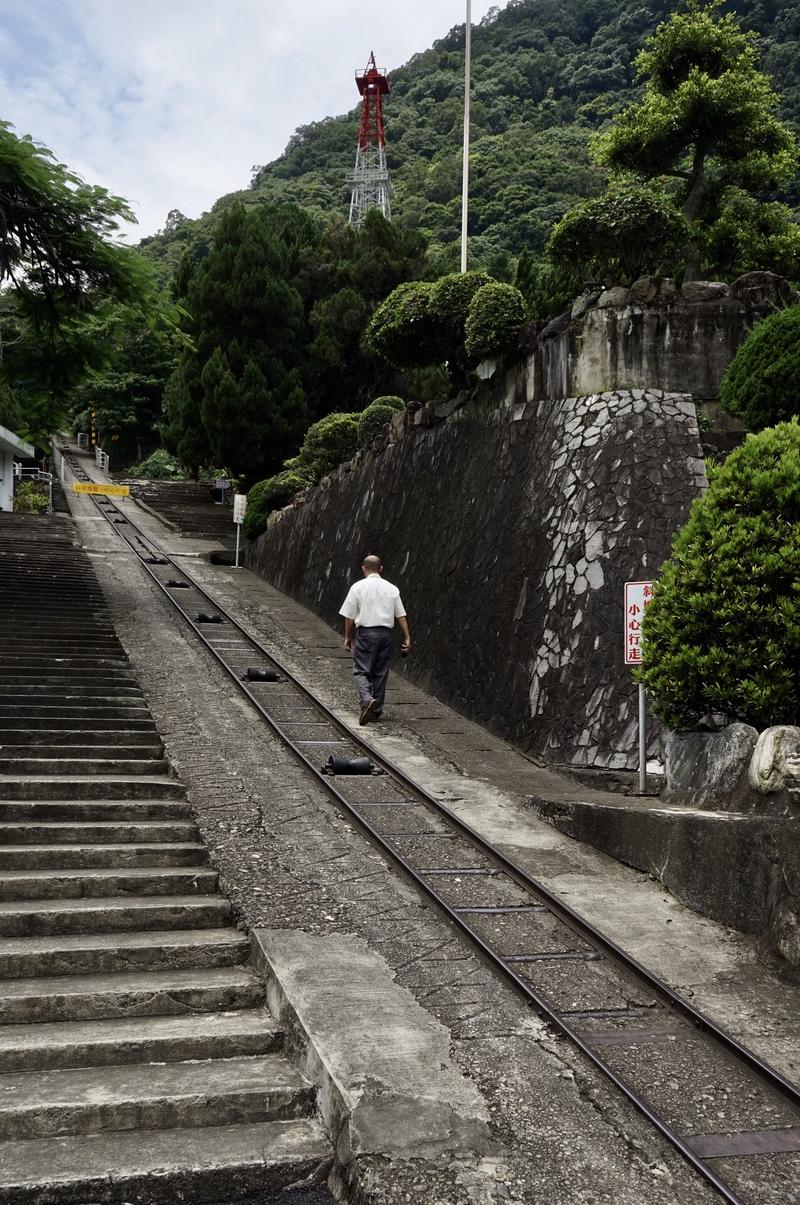 劉全恭、台灣探油人