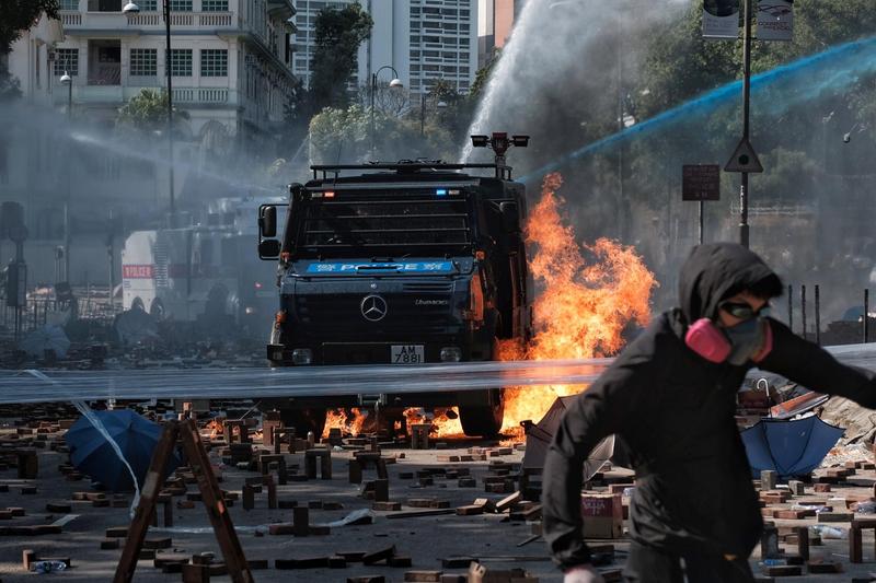 香港、反送中、中大、理大、勇武者