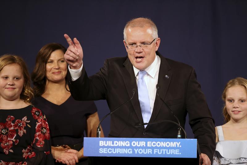現任澳洲總理莫里森（Scott Morrison）在2019年選舉中，把氣候變遷議題和政策成功「選舉武器化」。（攝影／AP Photo／Rick Rycroft／達志影像）
