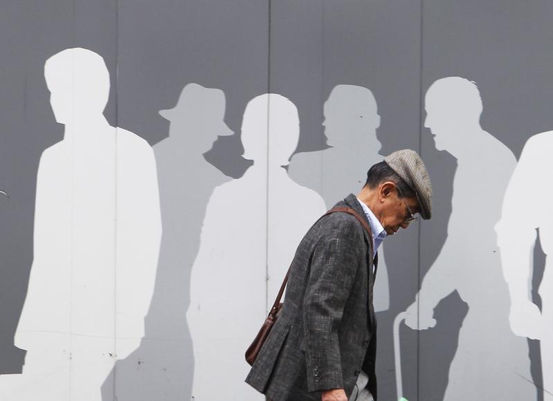 被棄之不顧的日本失業潮世代──有救濟中年打工族的方法嗎？