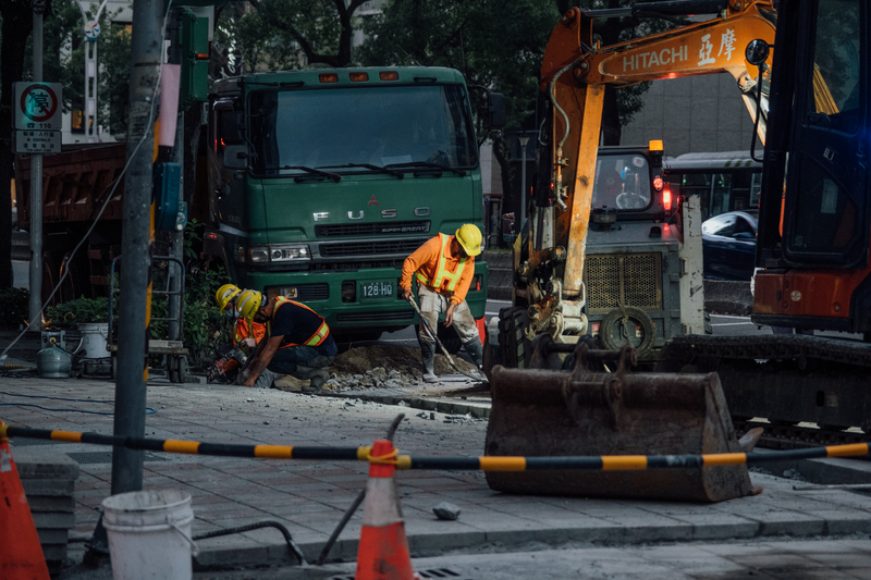 致我們、社區疫爆、台灣、圖文故事