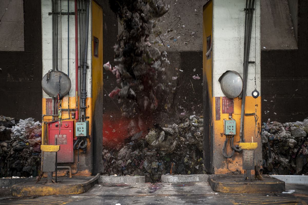 [問卦] 為什麼那麼多人喜歡把廢棄物倒在農地？