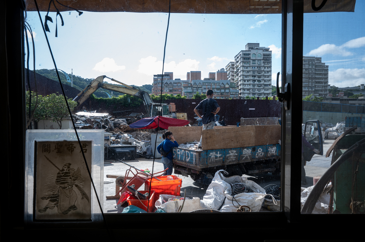 [閒聊] 景氣不好的買房步驟