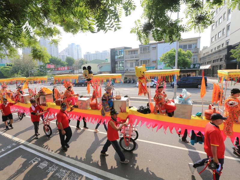 李岳凌、林軒朗、楊錦煌、林文強、山河、族群、祭典