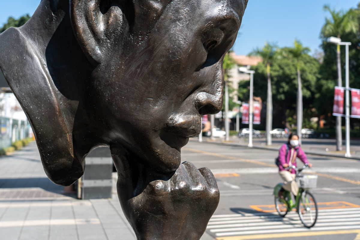 導師「輔導」行不行？強化校園聯防前線，心理假、學習調整實驗中- 報導者The Reporter