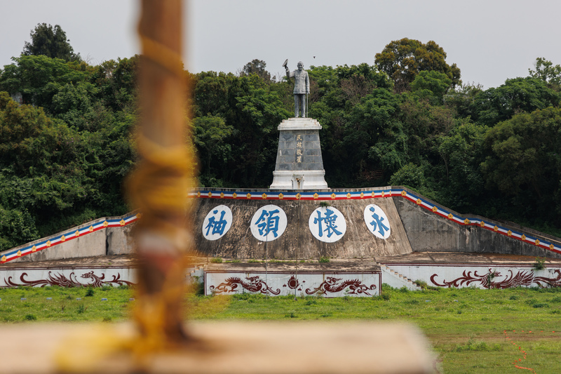 烈嶼運動場升旗臺。（攝影／鄭宇辰）