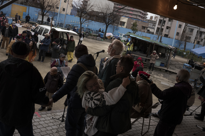 每年除夕和新年，西成區都會舉行「越冬節」（越冬闘争），類似無家者們的忘年會。（攝影／高仲明）