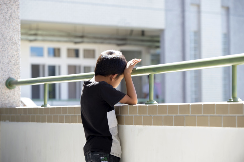 當「好孩子」開始扼殺自己的聲音──笑容後的真實心情能被接住嗎？