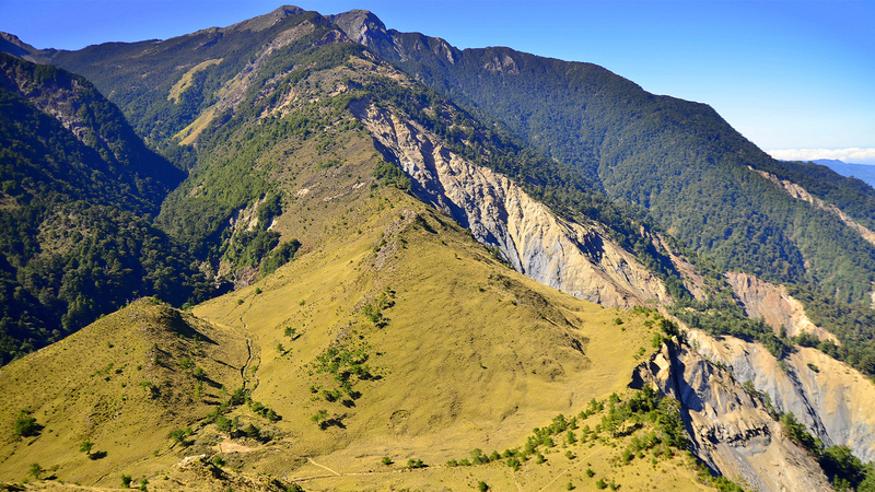 《赤心巔峰》山不只是山：遠在南二段未成形前，族人以雙腳編織出歷史的圖案