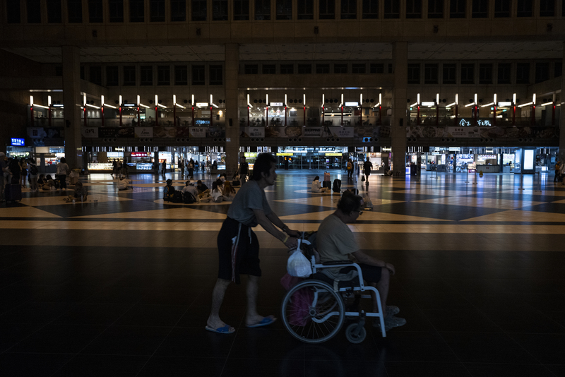 無家之家：阿強在台北車站的生活