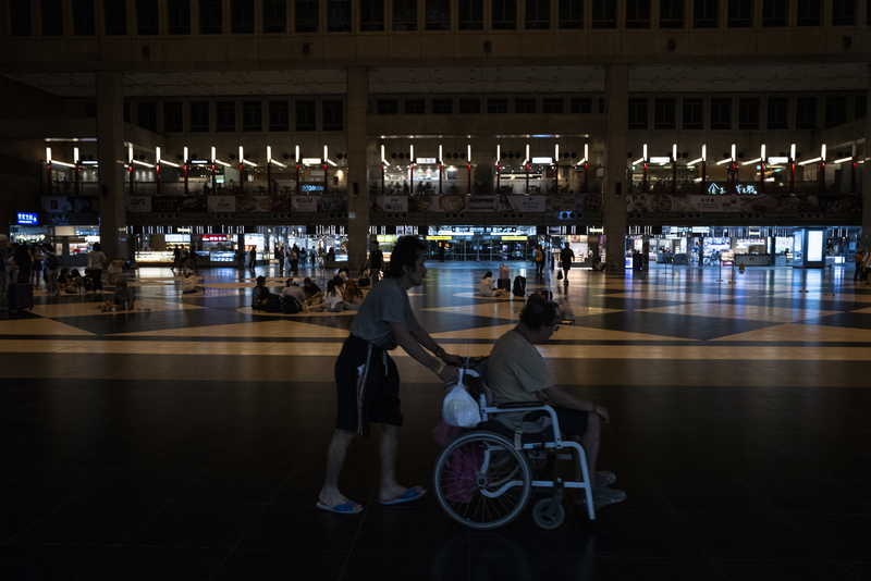 高仲明／無家之家，阿強在台北車站的生活