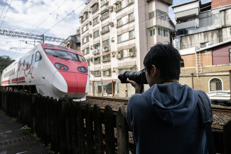 跟著鐵道迷規劃一趟拍火車、走讀歷史的小旅行