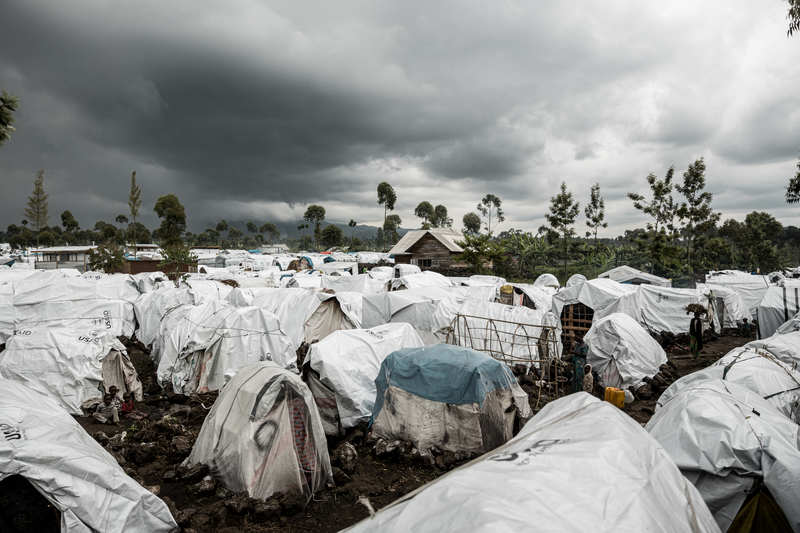2023年4月，位於北基伍省省會戈馬郊外10幾公里處的難民營。該營地在當時收容了約85,000名流離失所者。（攝影／無國界醫生／Michel Lunanga）