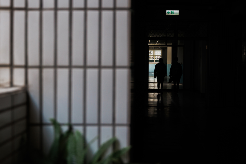 旁觀、鄉愿與隱晦的心態，助長台灣國中小校園師對生性侵犯行規模一再擴大，長期不為人知。（攝影／鄭宇辰）