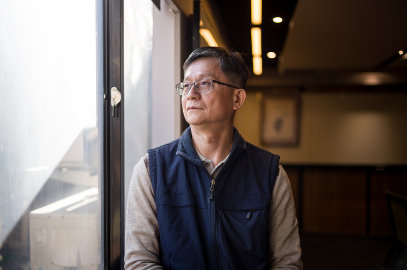 環保律師詹順貴曾多次代表公民團體向政府提起訴訟,以司法救濟推翻環評結論,深知環評制度的瑕疵。他在擔任環保署副署長期間,曾提環評改革方案,但最終功敗垂成。(攝影/黃世澤)