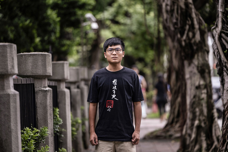 10年前徒步環島宣傳訴求的許冠澤,是反課綱夥伴中少數持續在公共議題倡議專職工作的人。(攝影/楊子磊)