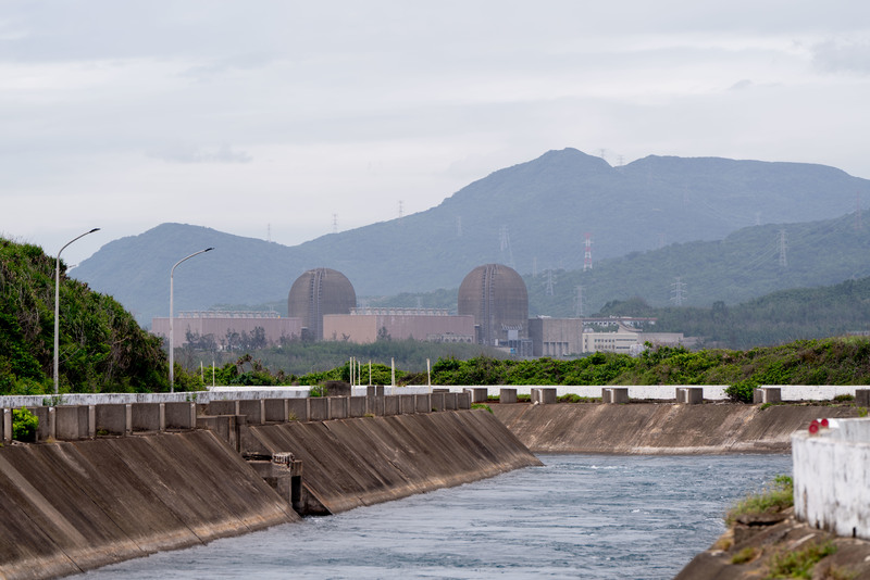 位於屏東恆春的第三核能發電廠二號機使用執照在今年（2025）5月17日到期，現已進入停機除役階段，是台灣最後一座停機的核電機組。（攝影／許𦱀倩／資料照片）