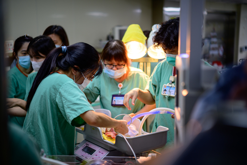 林湘瑜親見新生兒科從熱門到人力告急,她理解新世代重視生活,她認為真的喜歡兒科的年輕人還是會進來,但能不能留下就是另一件事。(攝影/黃世澤)