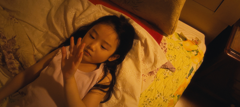 已累積不少演出經驗的葉子綺,純真演繹對世界好奇、卻遭到大人忽視的左撇子小女孩,入圍第62屆金馬獎最佳女配角。(劇照提供/光年映畫)