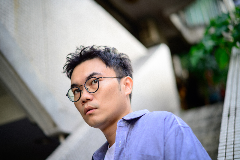 潘客印的電影總有一種獨特的幽默感,他說目前正在籌備幾個新作品,也希望能創造出屬於自己的喜劇風格。(攝影/黃世澤)