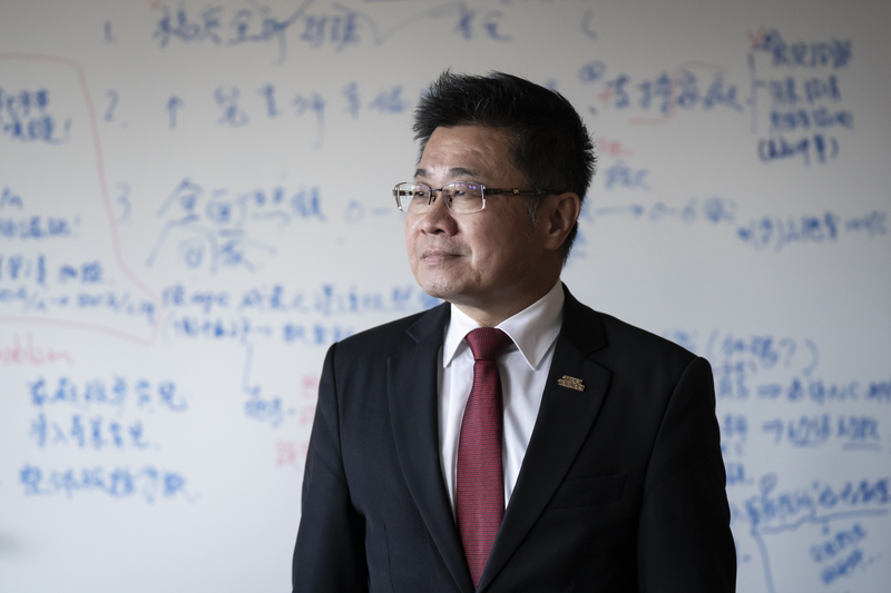 過往長照政策被詬病多投注在輕中度個案、居家照護，衛福部政務次長呂建德強調，未來加強住宿型長照機構，將從供給面和需求面來做調整，大原則是「可負擔、品質管制、供給充足」。（攝影／陳曉威）