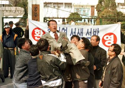 超越現代的說書人──專訪韓國作家黃晳暎（上）