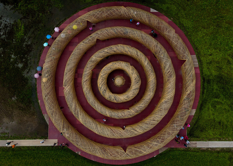 漣漪迷宮（竹編藝術家李蕢至作品），桃園市，2020。（攝影／葉陶軒）