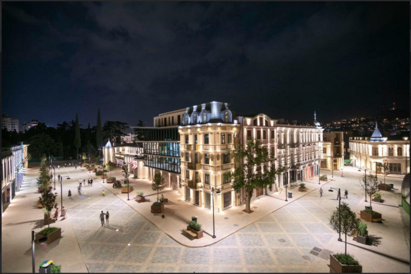 位於喬治亞首都的Pirimze Plaza。(圖片來源/OCCRP)