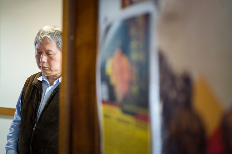 丁仁傑認為，從「宗教自由」的角度對於任何一種信仰都應當一視同仁，然而無奈「爛泥扶不上牆」，仍有許多團體利用人性的弱點剝削與壓榨信徒，長遠來看，「宗教教育」的普及化，使民眾有自主判斷能力，才能防止憾事一再發生。（攝影／黃世澤）