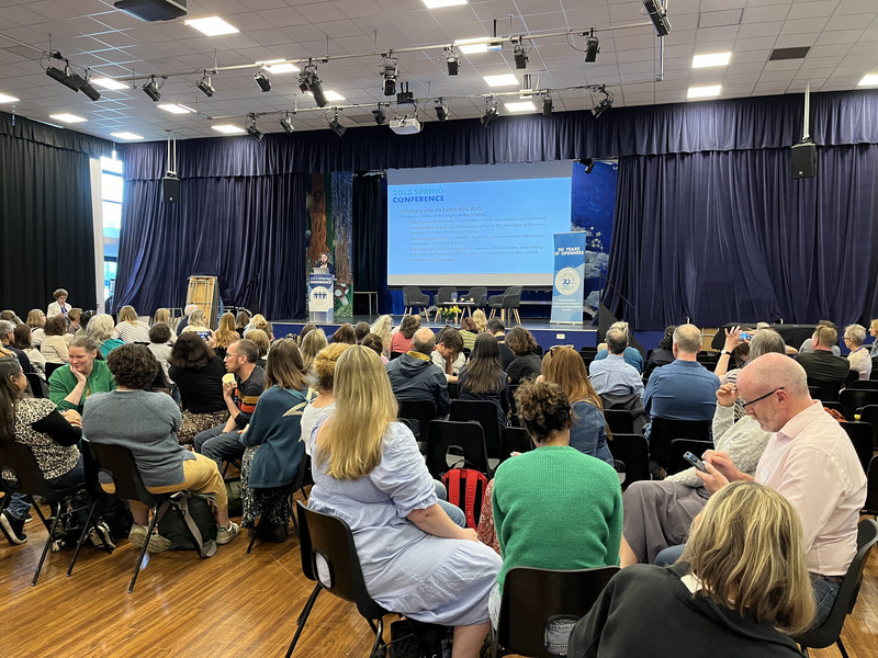 當告知身世成為日常：一場英國捐贈受孕家庭年會的啟示