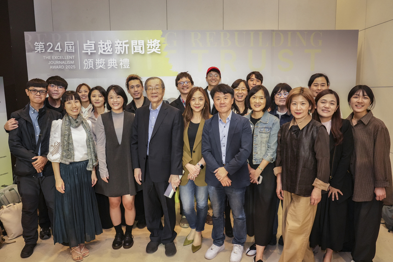 2025年卓越新聞獎《報導者》團隊合影。