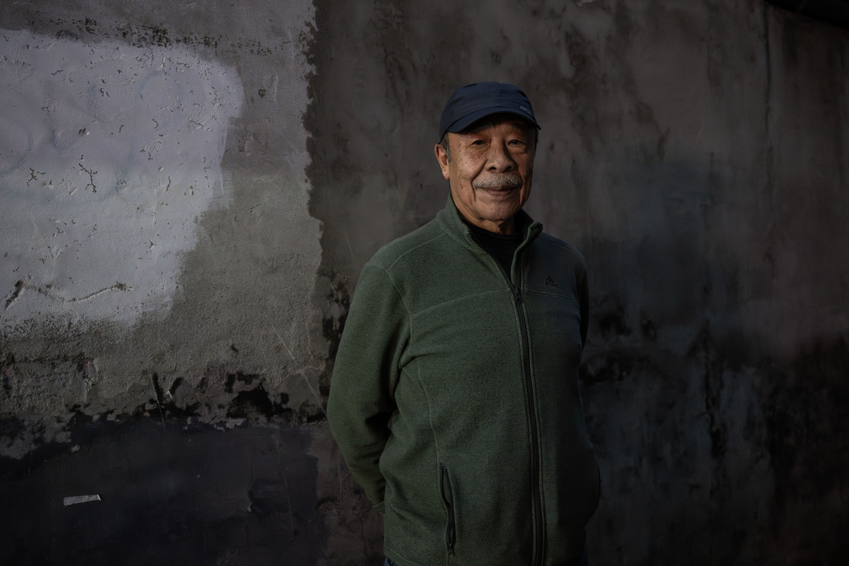 【Podcast】一份站在倫理刀鋒上的工作、一雙好命的手,《人間》雜誌攝影記者關曉榮與他蹲點記錄的台灣故事 - 報導者 The Reporter