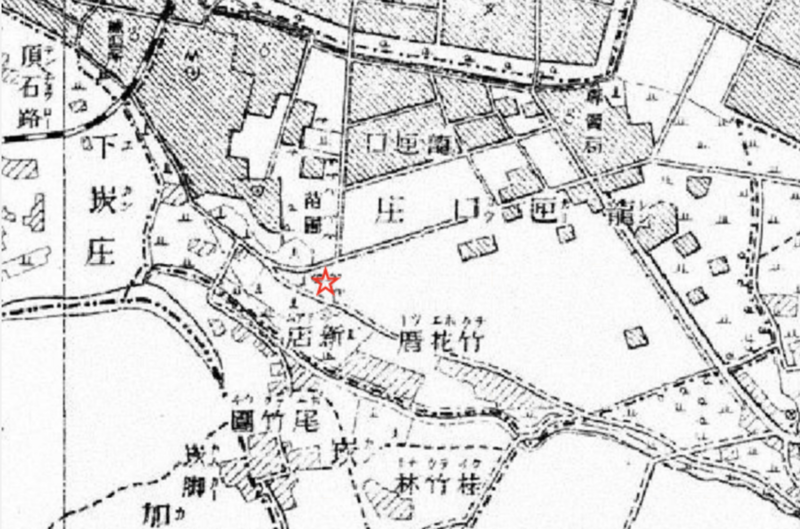 1921年的《臺灣堡圖》中,植物園一帶仍可見墓葬區存在,因此中研院史語所研究員郭素秋與邱鴻霖看法不同,認為M1人骨為日治時期未清乾淨的墓葬。星號為M1出土所在位置,靠近現今的和平西路二段與南海路口。(圖片提供/邱鴻霖)