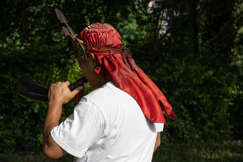 2025年9月1日，民間團體自行籌資於南山公墓舉辦普渡法事，祭拜先人。（攝影／楊子磊）