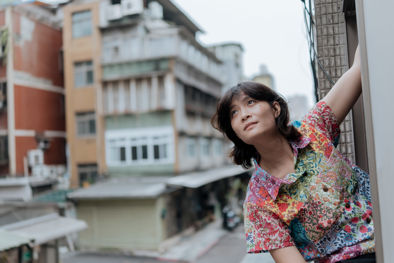 電影是家，保護自己珍貴、驕傲的稜角，不輕易被現實磨損。吳璠在觀眾的回饋中找到瘋下去的力量。（攝影／鄭宇辰）