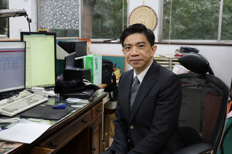 行政院食品安全辦公室主任許輔積極推動農產品溯源，是這次「鮮乳」名稱重新定義的主要推動者。（攝影／黃俐珏）